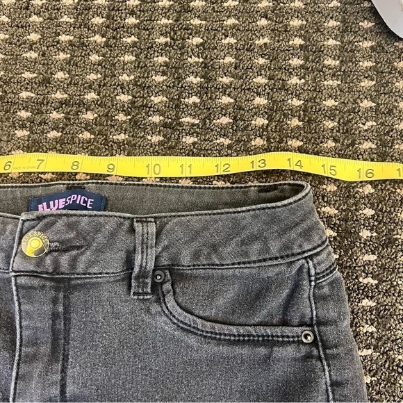Blue Spice black faded high waist skinny denim jeans, 5 pockets, zipper fly, 11. - Picture 3 of 12